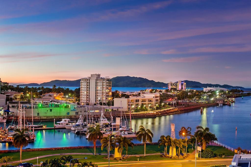 Allure Hotel & Apartments Townsville Exterior foto