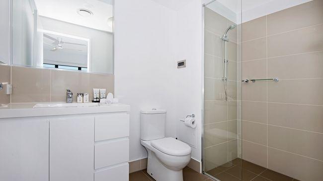 Allure Hotel & Apartments Townsville Quarto foto