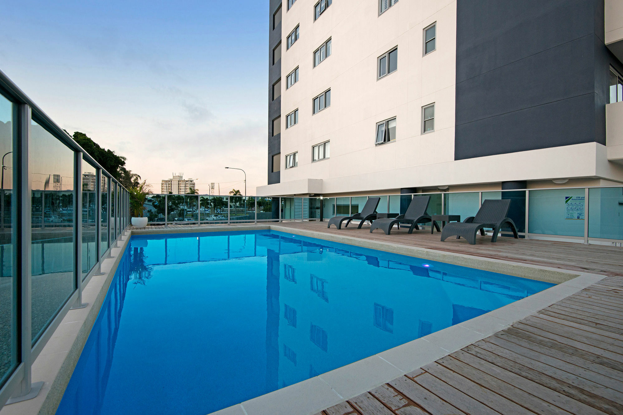 Allure Hotel & Apartments Townsville Exterior foto